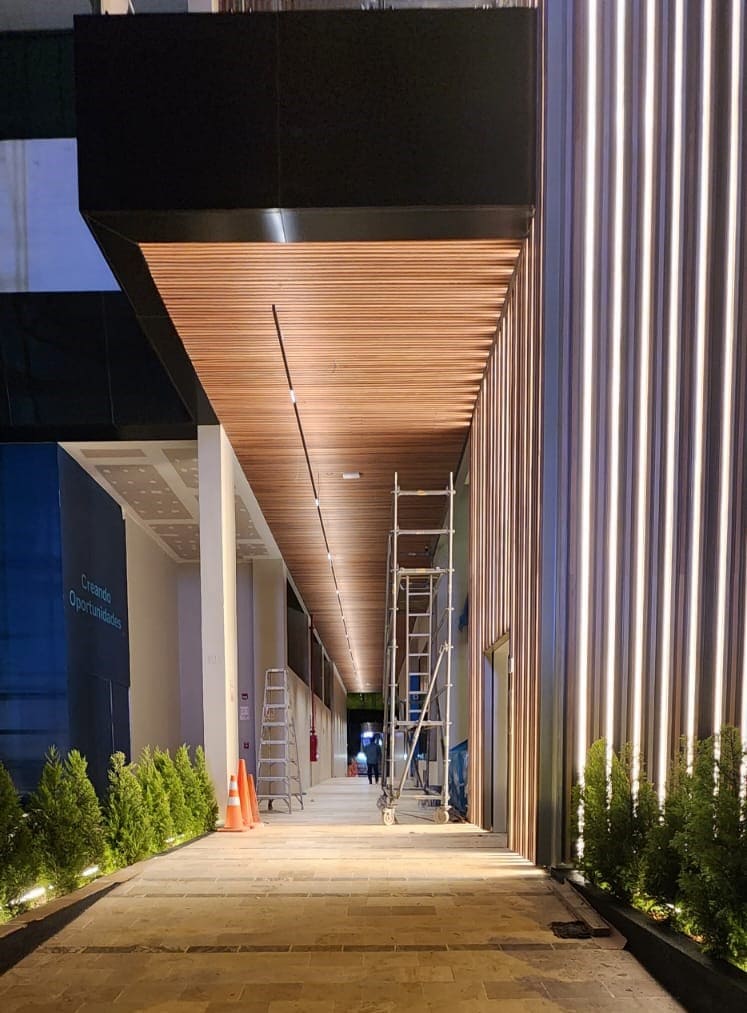 Supervisión de "Construcción Polo Plaza Center" Etapa 2